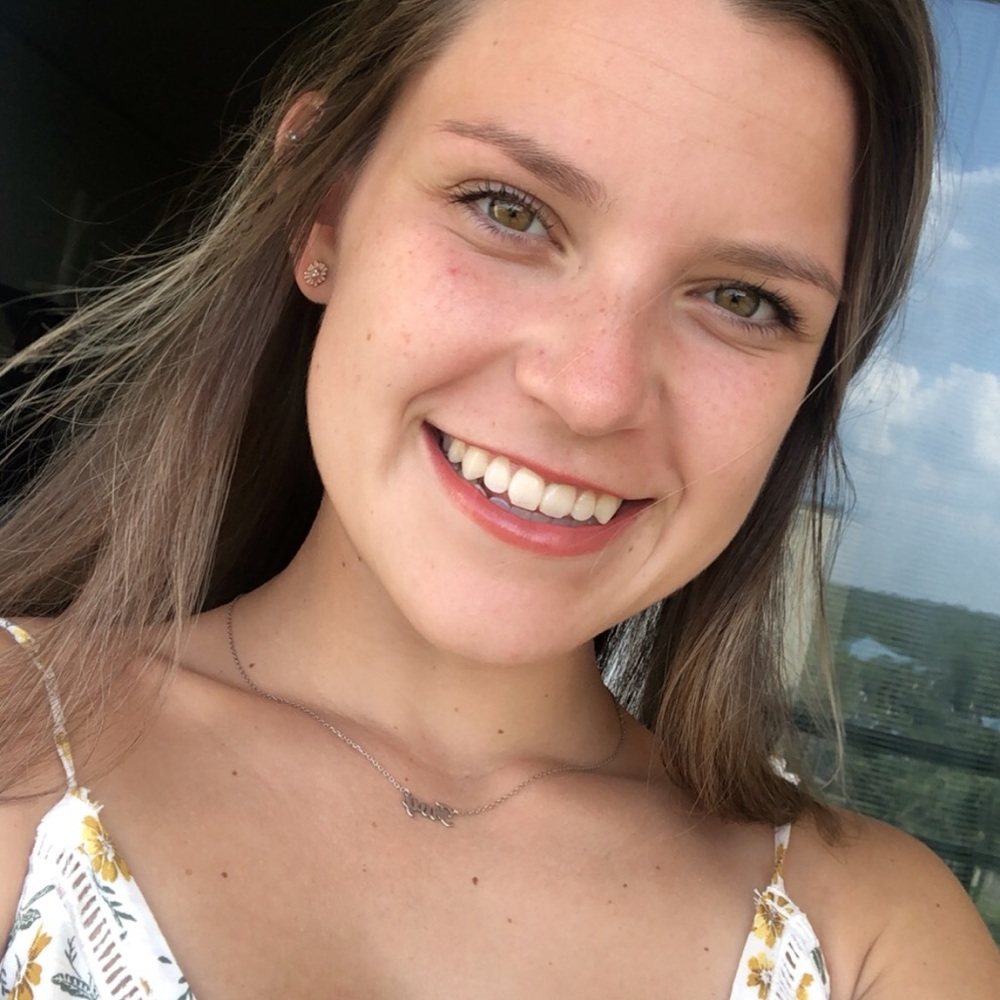 Meet your Posher, Mckenzi